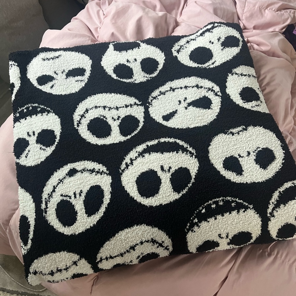 Disney Nightmare Before Christmas Jack Blanket black white